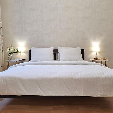 Однокімна Квартира Біля Каштанової Алеї У Центрі Полтави Мережа Alexapartments Документи Для Відряджень Безконтатне Заселення 24-7 Полтава Экстерьер фото